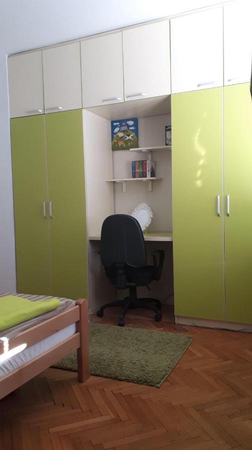 Skopje - Center Bright Apartment Extérieur photo